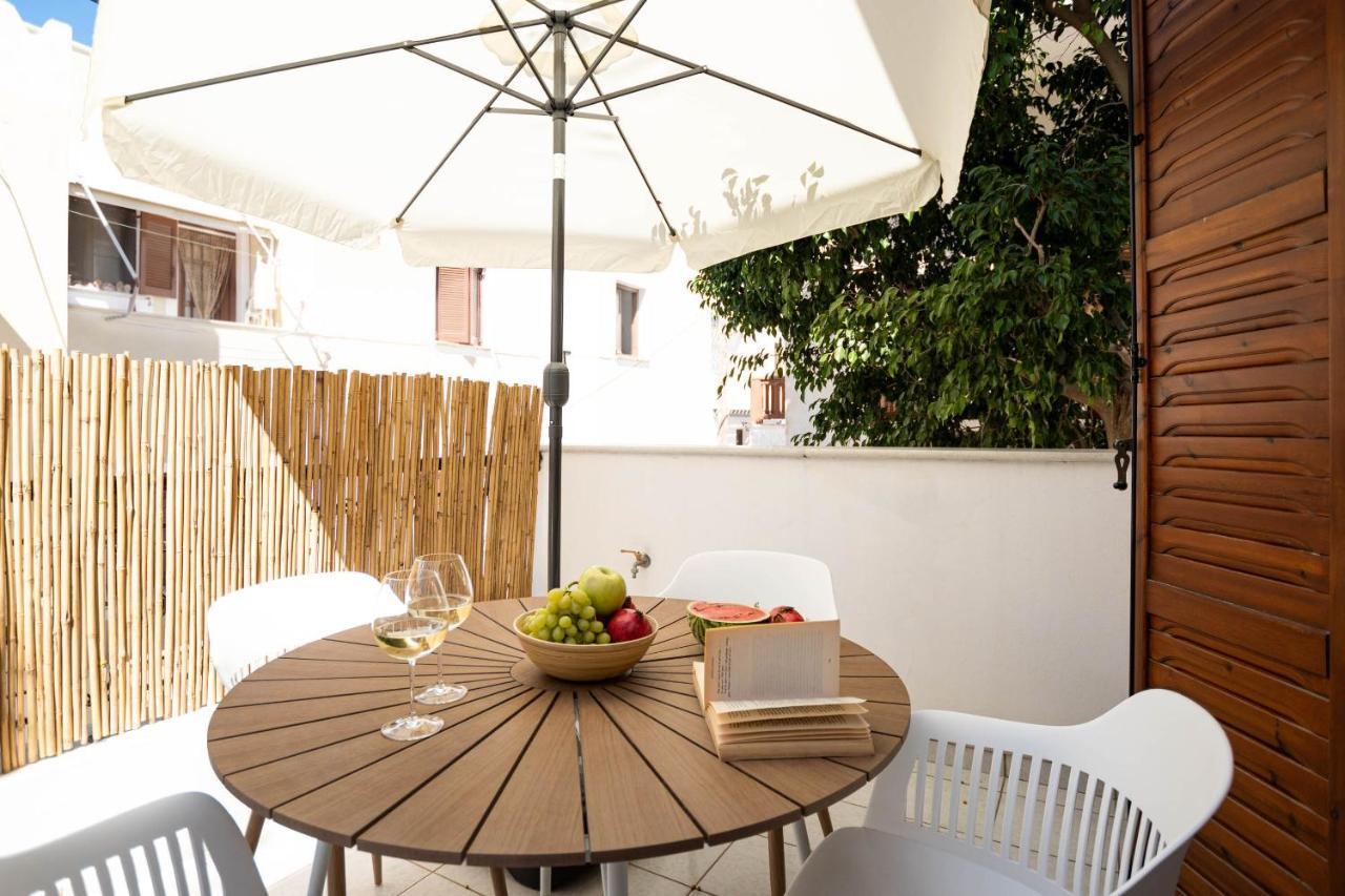 Pure Naxos - Central Complete Apartment Naxos City Bagian luar foto