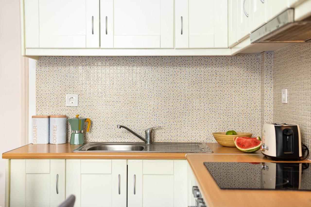 Pure Naxos - Central Complete Apartment Naxos City Bagian luar foto